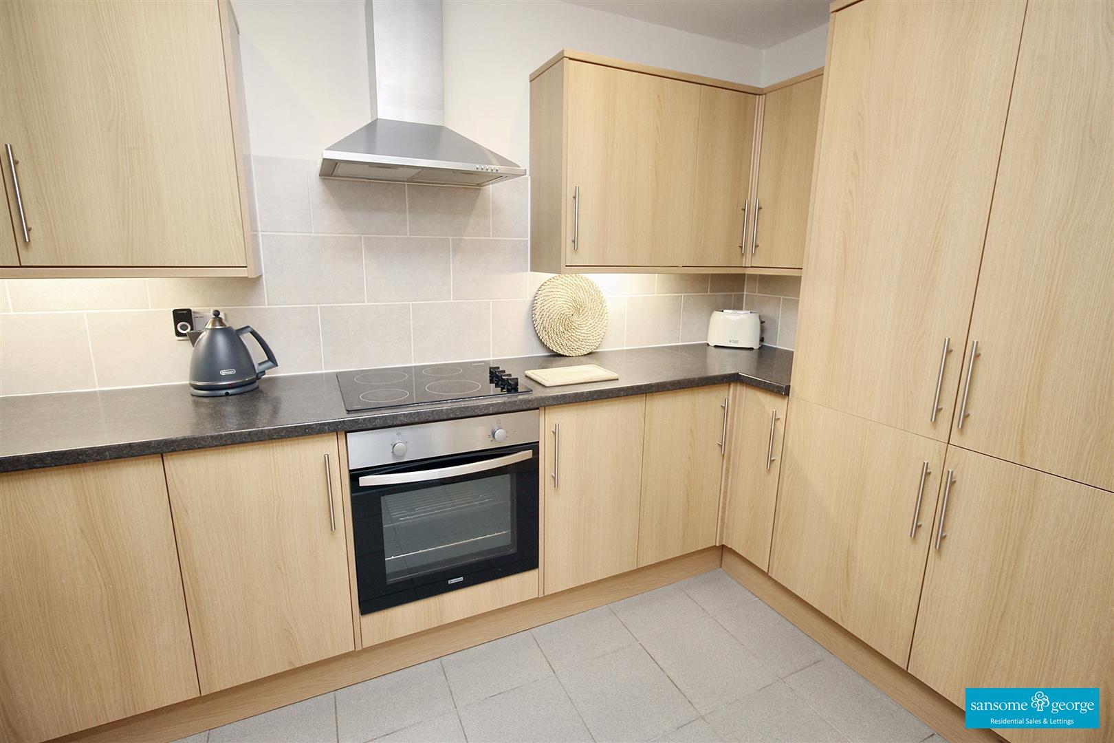 Cecil Aldin Drive, Tilehurst, Reading